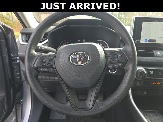 Used 2025 Toyota RAV4 XLE w/ Convenience Package image 11