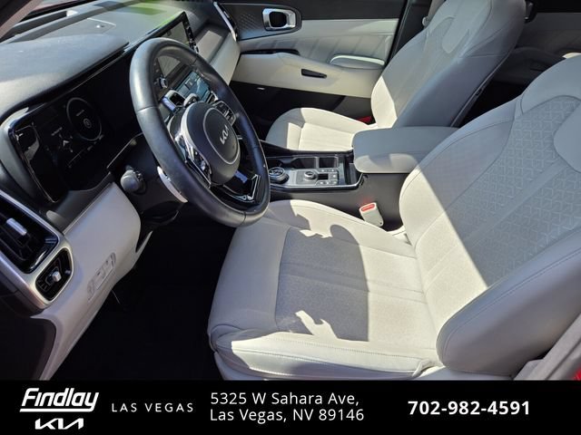 Certified 2023 Kia Sorento SX Prestige AWD/4WD image 13