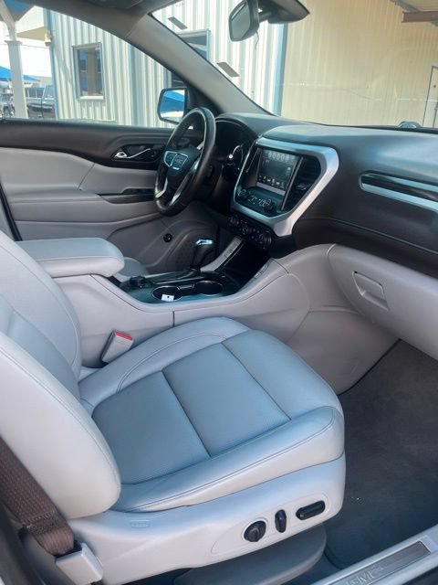 Used 2018 GMC Acadia SLT FWD image 11