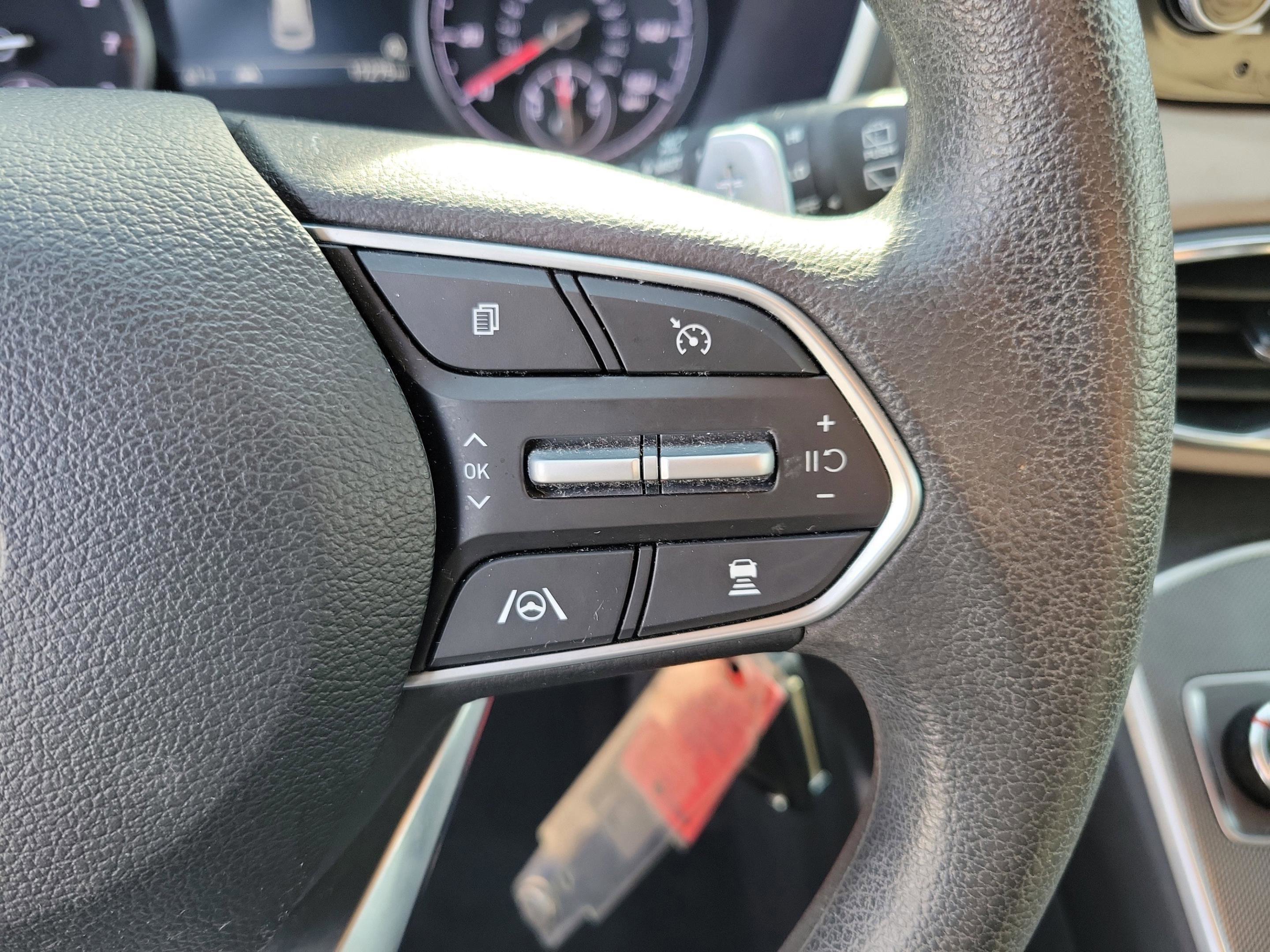 Certified 2023 Hyundai Santa Fe SE image 19