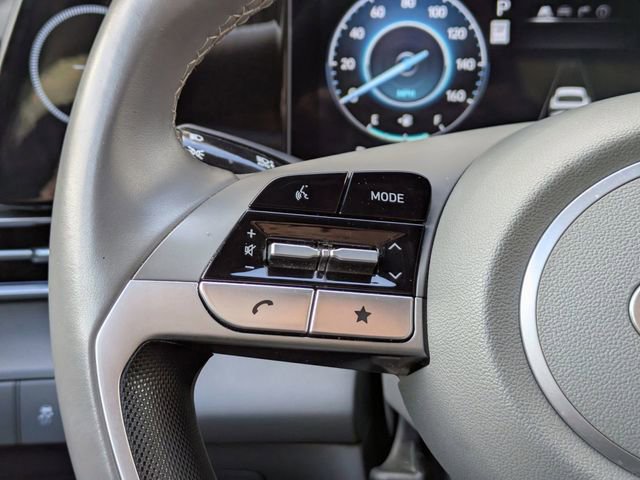 Used 2025 Hyundai Elantra SEL image 26