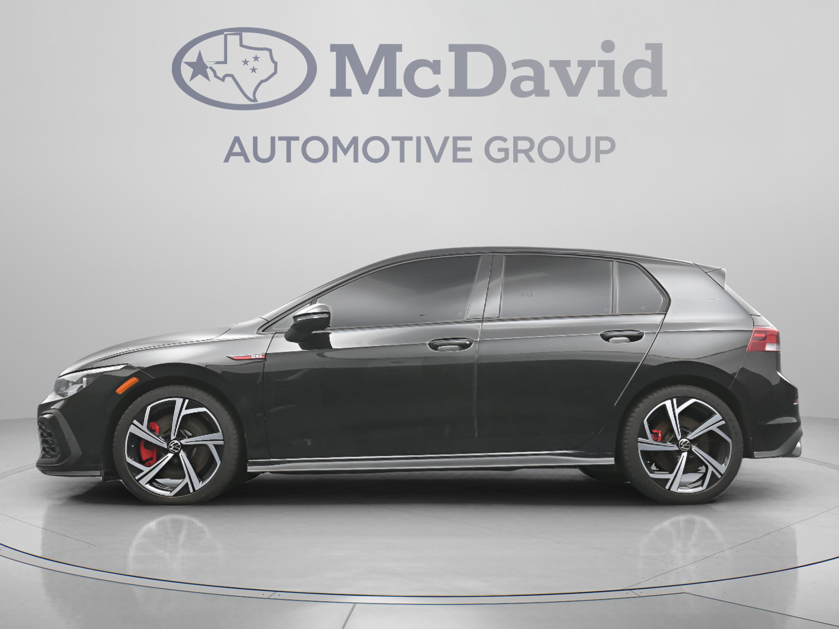 Used 2024 Volkswagen GTI SE FWD image 31