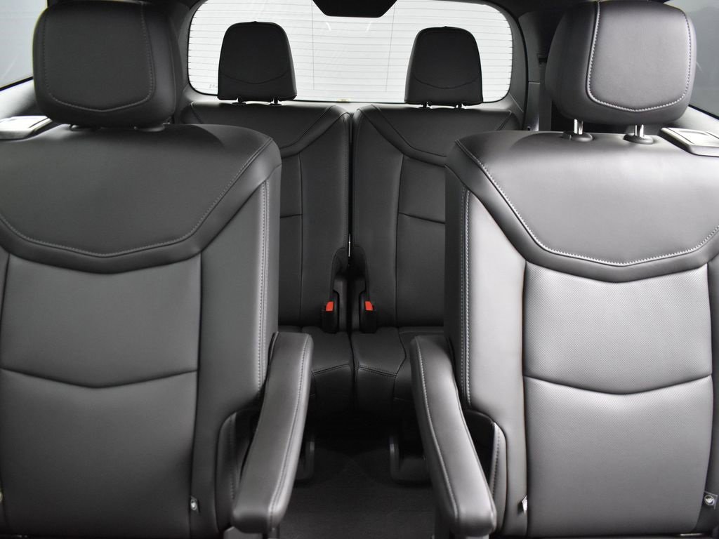 Certified 2024 Cadillac XT6 Premium Luxury w/ LPO, Floor Liner Package image 27