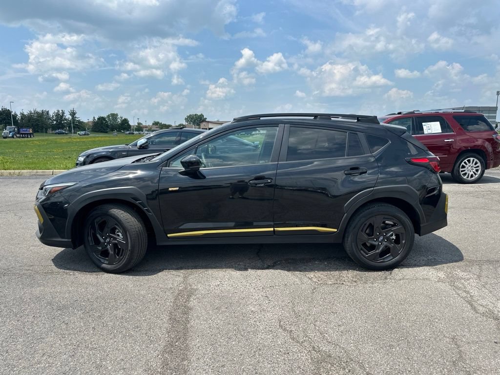 Used 2025 Subaru Crosstrek 2.5i Sport AWD/4WD image 9