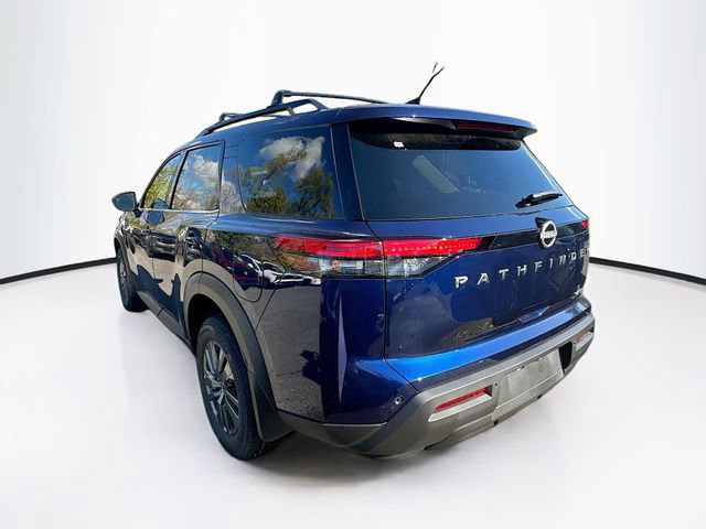 New 2025 Nissan Pathfinder SV image 4