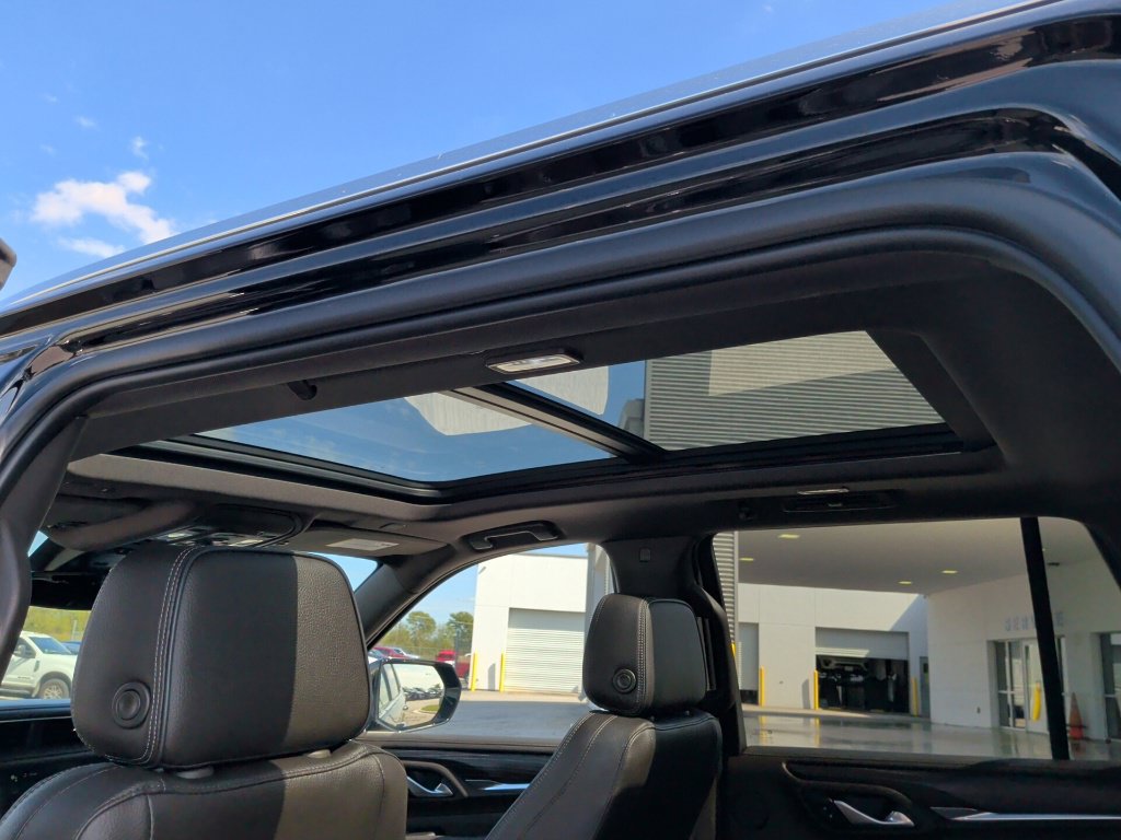 Used 2022 GMC Yukon Denali AWD/4WD image 24