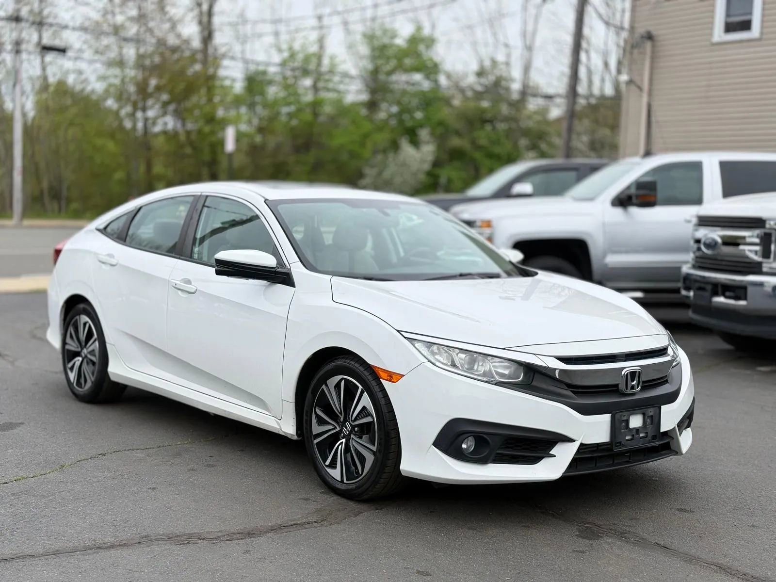 Used 2016 Honda Civic EX-L image 4