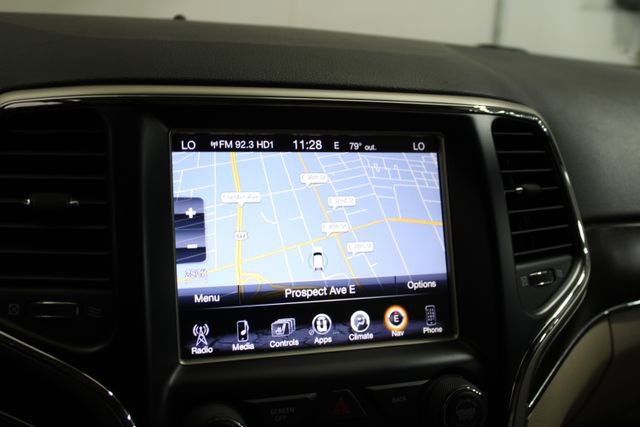 Used 2014 Jeep Grand Cherokee Limited AWD/4WD image 16