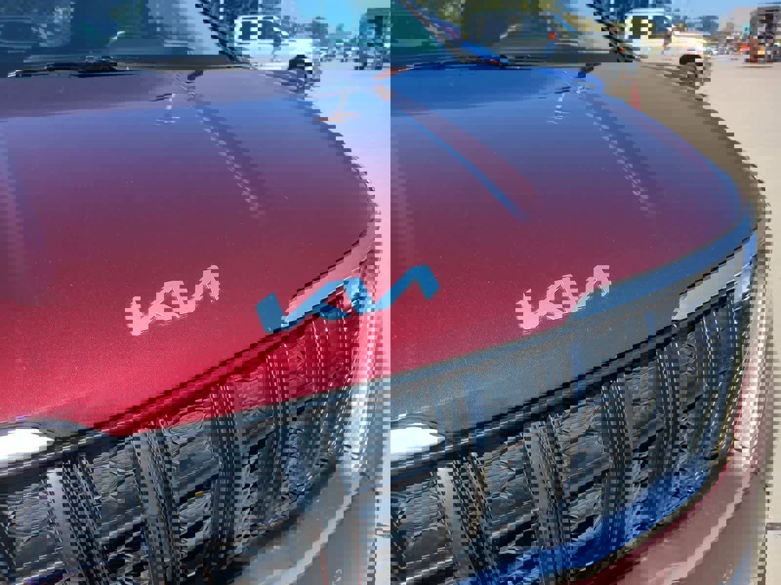 Certified 2023 Kia Carnival EX image 10