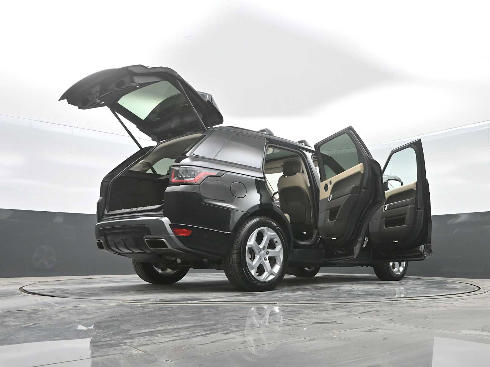 Used 2018 Land Rover Range Rover Sport HSE image 31