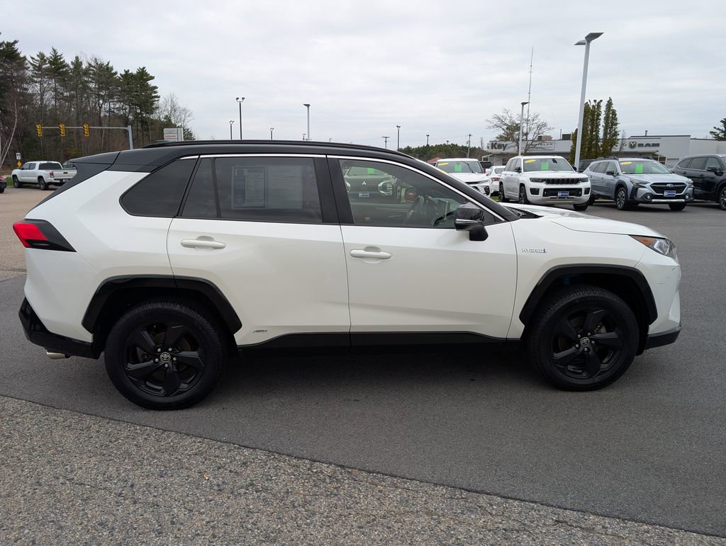 Used 2021 Toyota RAV4 XSE AWD/4WD image 7