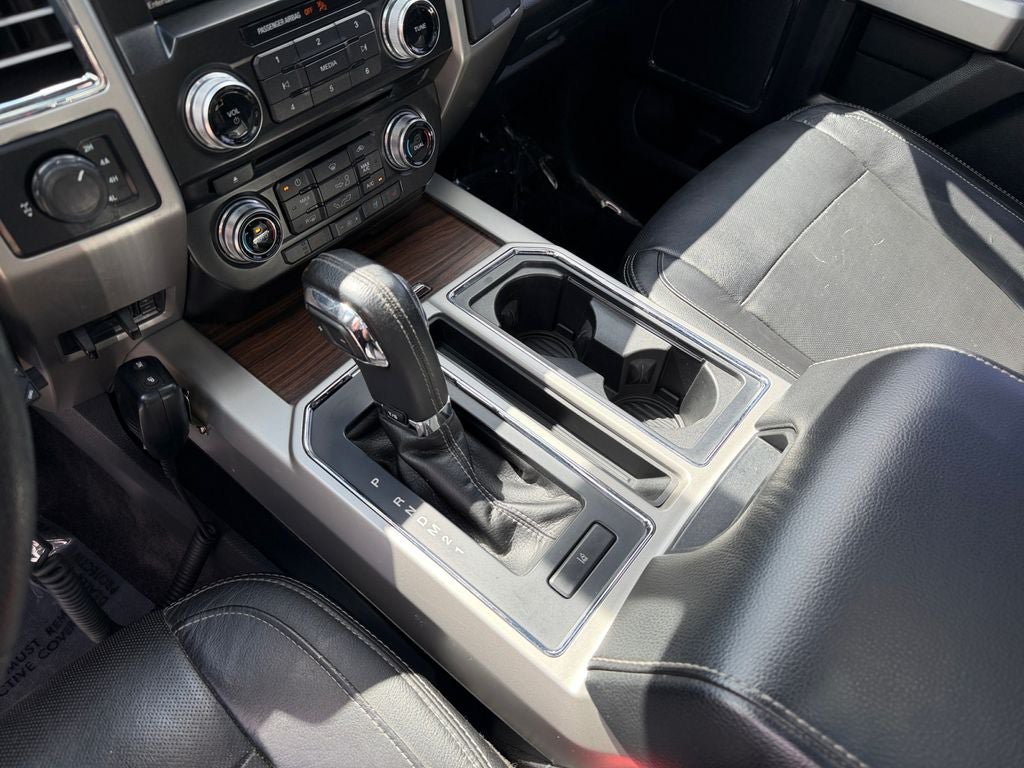 Used 2015 Ford F150 Lariat w/ Equipment Group 502A Luxury AWD/4WD image 18