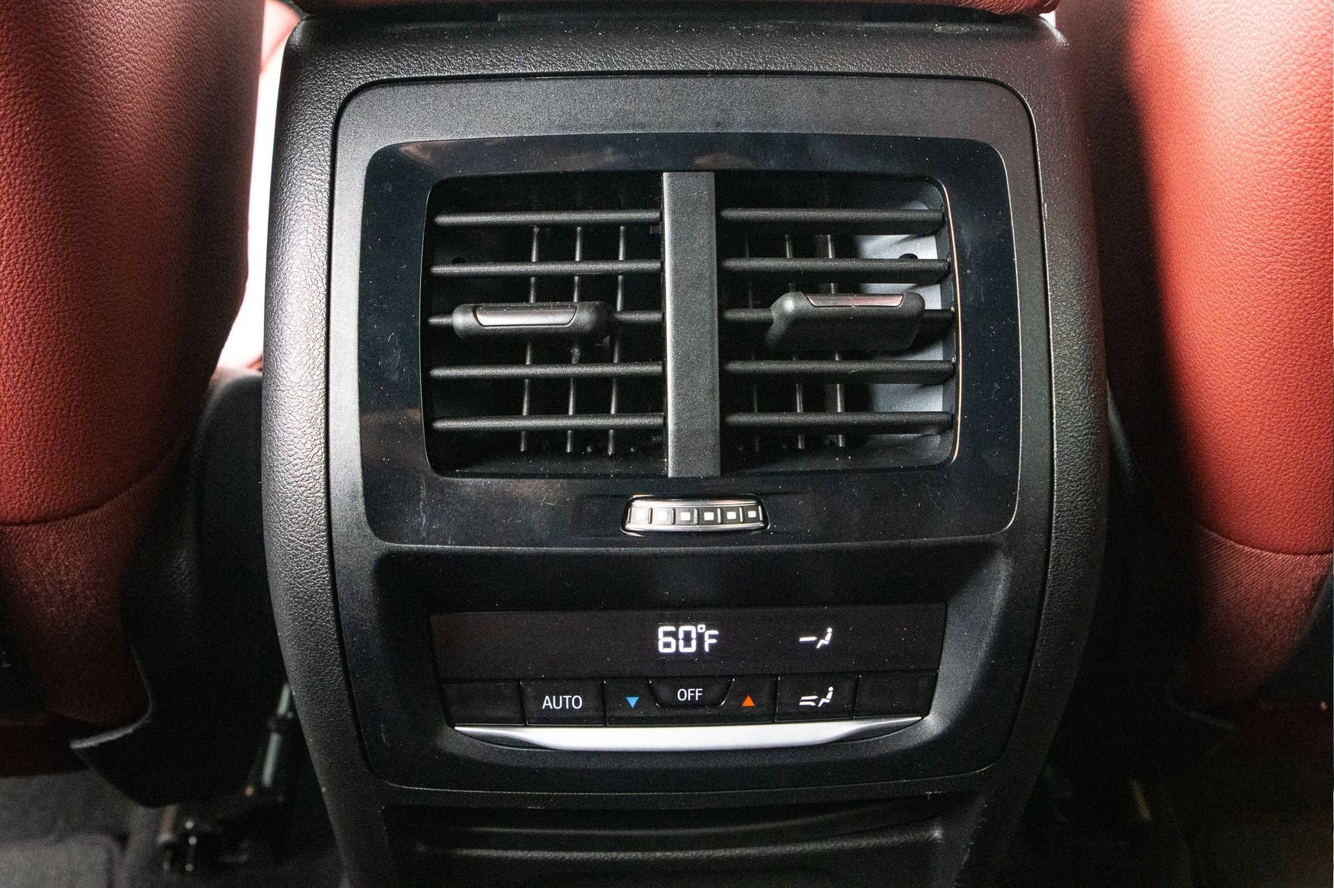 Used 2020 BMW X4 M40i w/ Premium Package image 19
