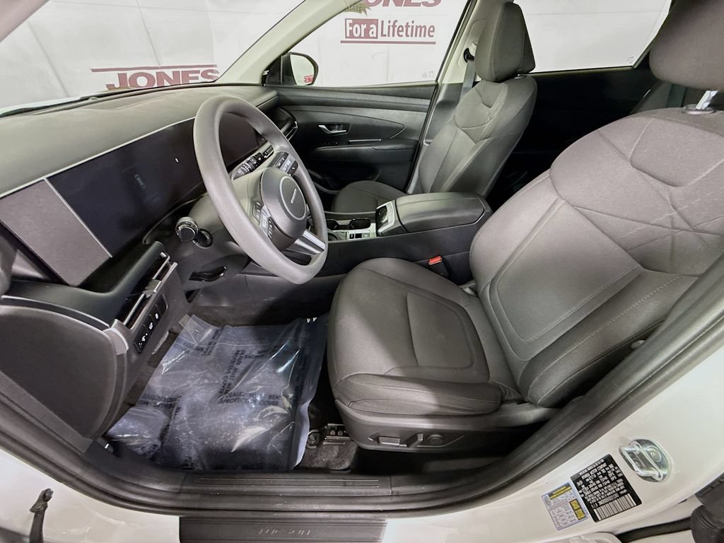 Certified 2025 Hyundai Tucson SEL FWD image 22