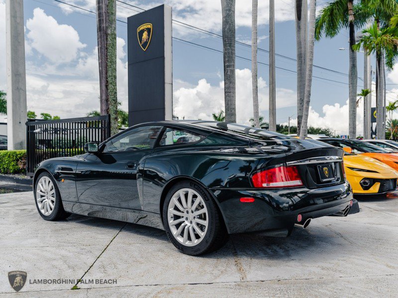 Used 2003 Aston Martin Vanquish RWD image 3