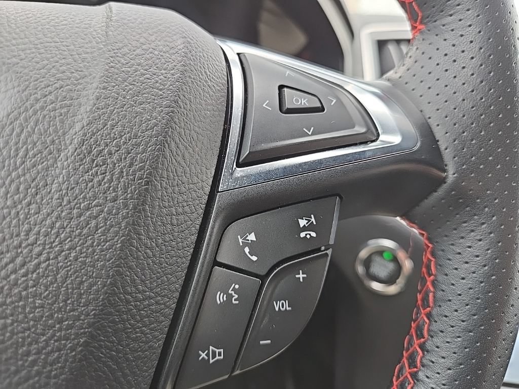 Used 2023 Ford Edge ST-Line AWD/4WD image 34