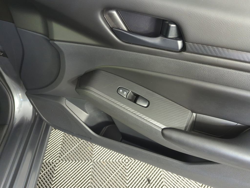 Used 2023 Nissan Altima 2.5 S image 33