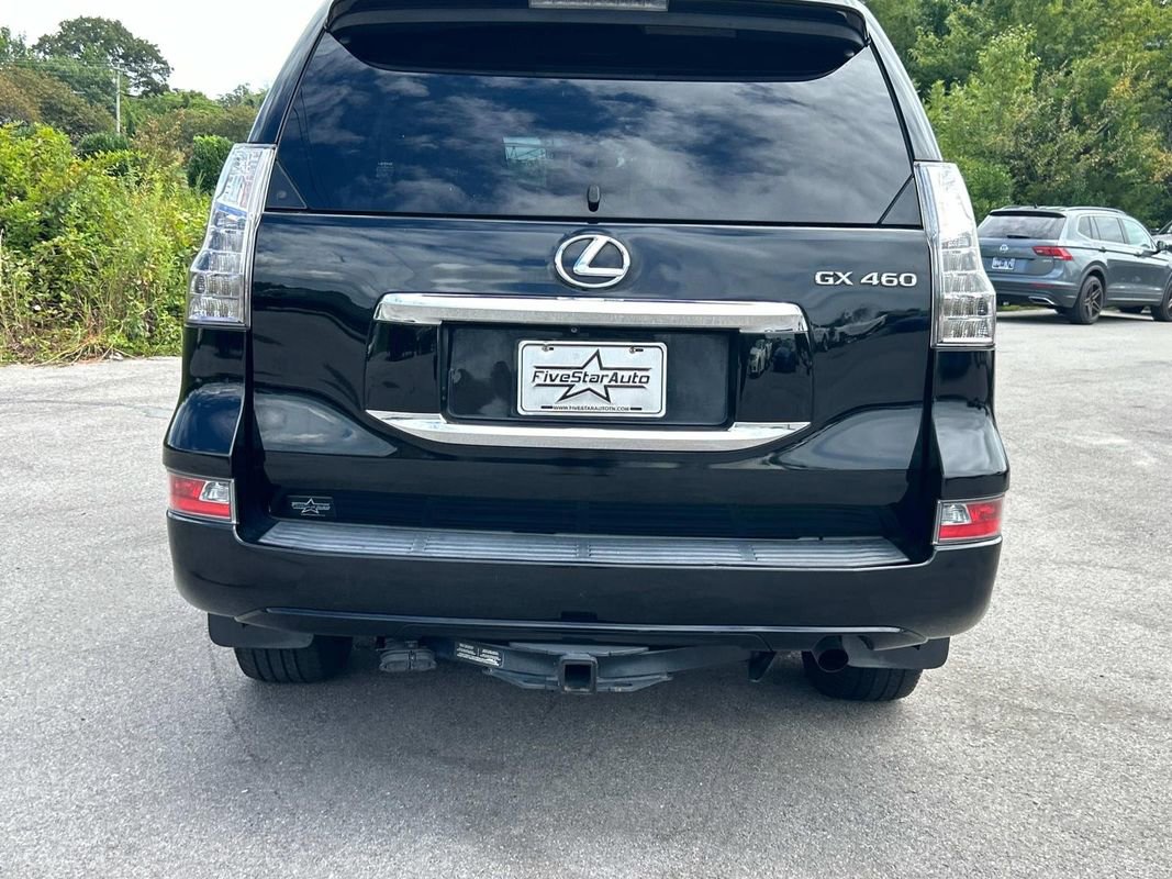 Used 2014 Lexus GX 460 image 4