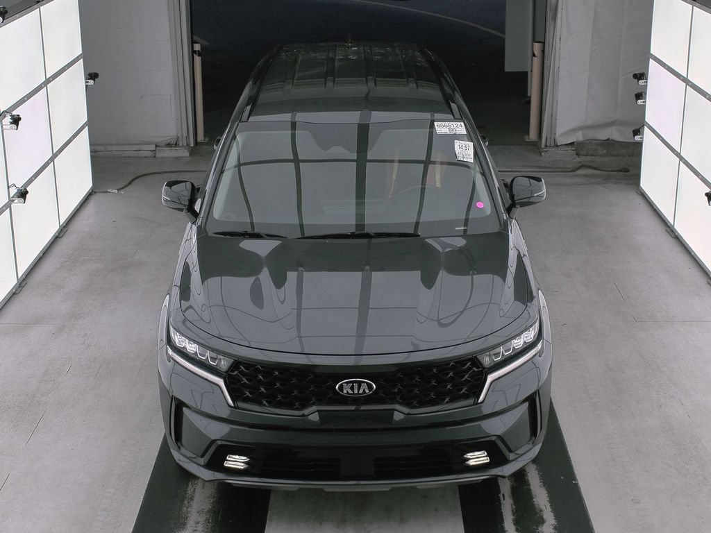 Used 2021 Kia Sorento EX FWD image 3