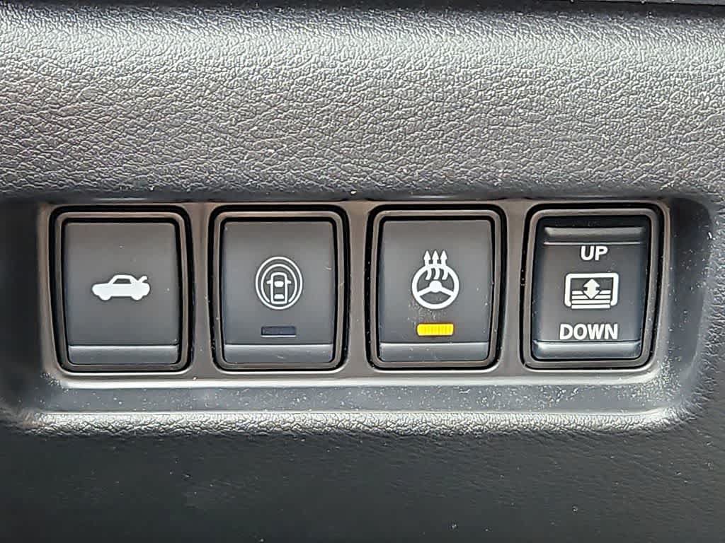 Used 2019 Nissan Maxima Platinum FWD image 23