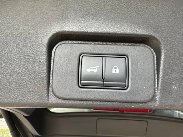 Used 2021 Nissan Rogue SV w/ Premium Package FWD image 20
