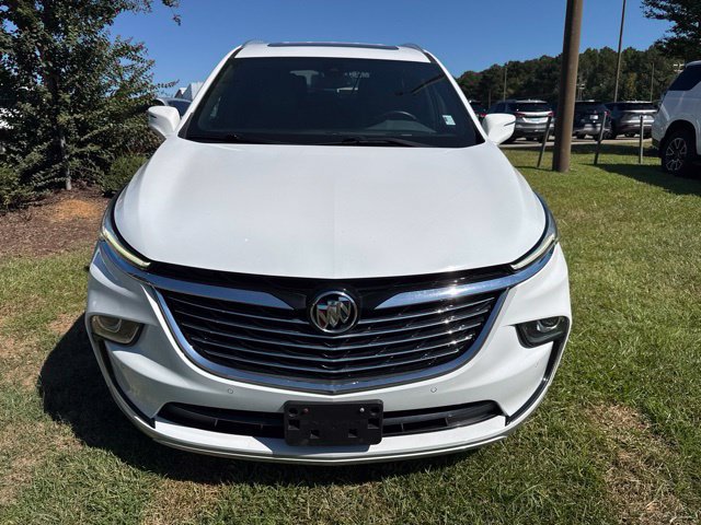 Used 2023 Buick Enclave Essence w/ Experience Buick Package AWD/4WD image 2