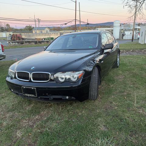 Used 2005 BMW 745Li image 3