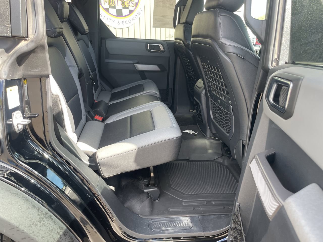 Used 2023 Ford Bronco Black Diamond AWD/4WD image 15