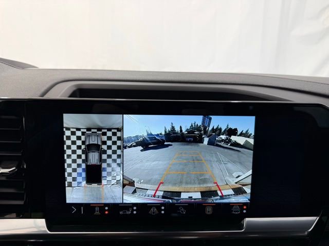 Used 2024 GMC Sierra 3500 SLT w/ SLT Premium Package image 37