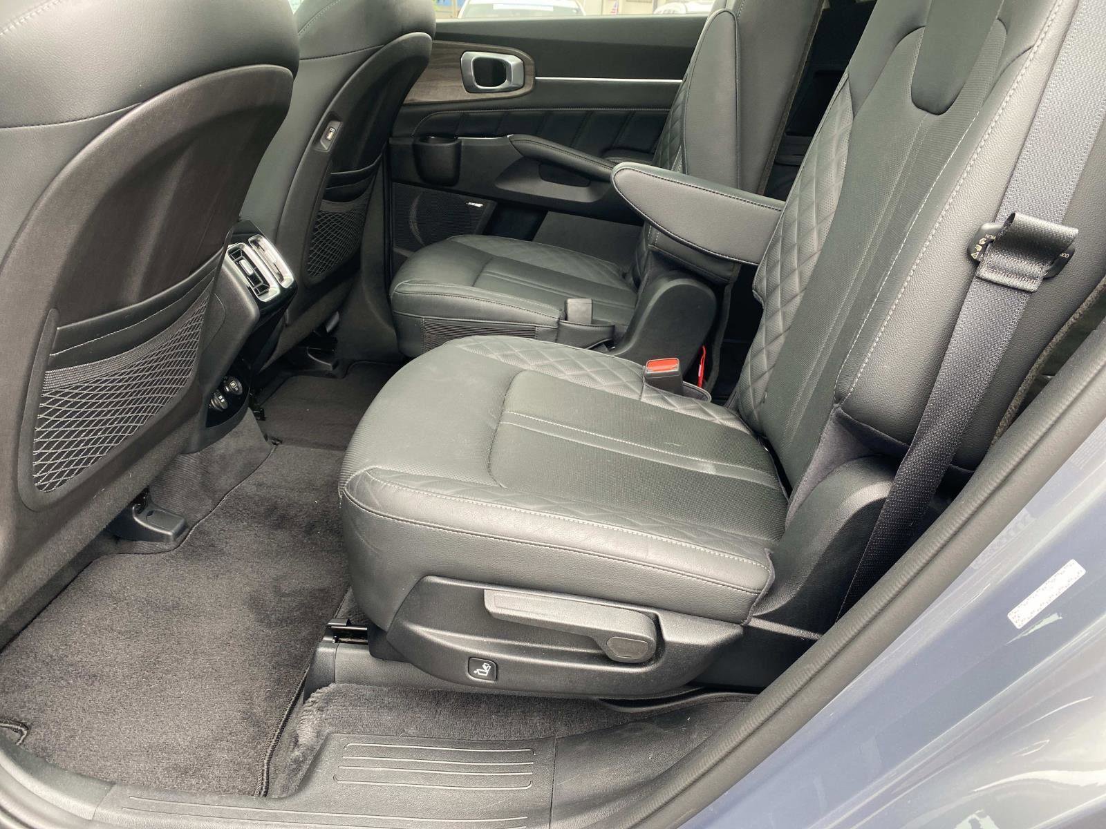 Used 2021 Kia Sorento SX Prestige AWD/4WD image 23