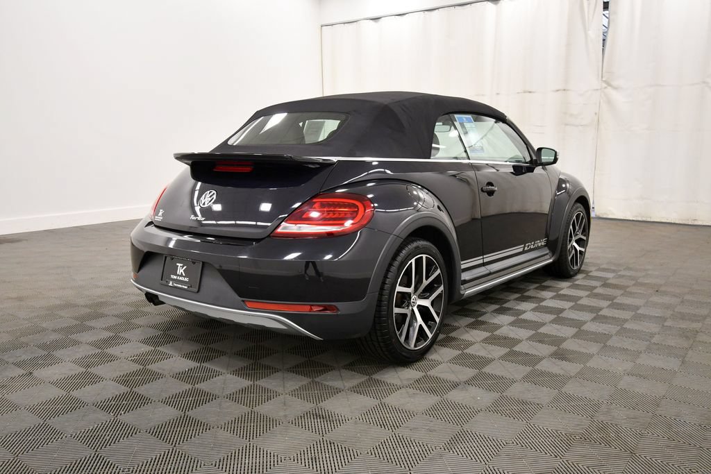 Used 2018 Volkswagen Beetle 2.0T Dune FWD image 8