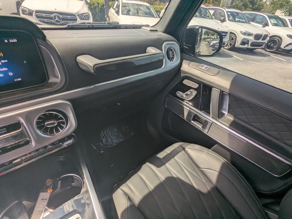 Certified 2025 Mercedes-Benz G 63 AMG 4MATIC image 4