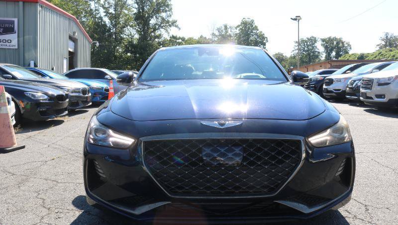 Used 2019 Genesis G70 2.0T Advanced w/ Sport Package RWD image 2