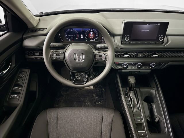 Certified 2025 Honda Accord SE image 25