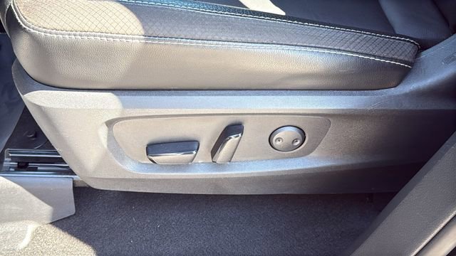 Used 2023 Nissan Pathfinder SL image 19