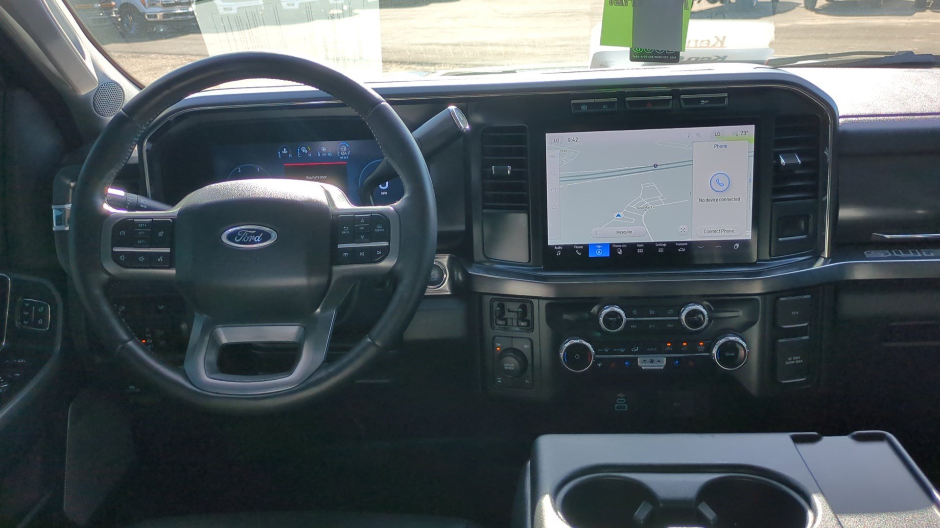 Used 2024 Ford F350 Lariat image 29