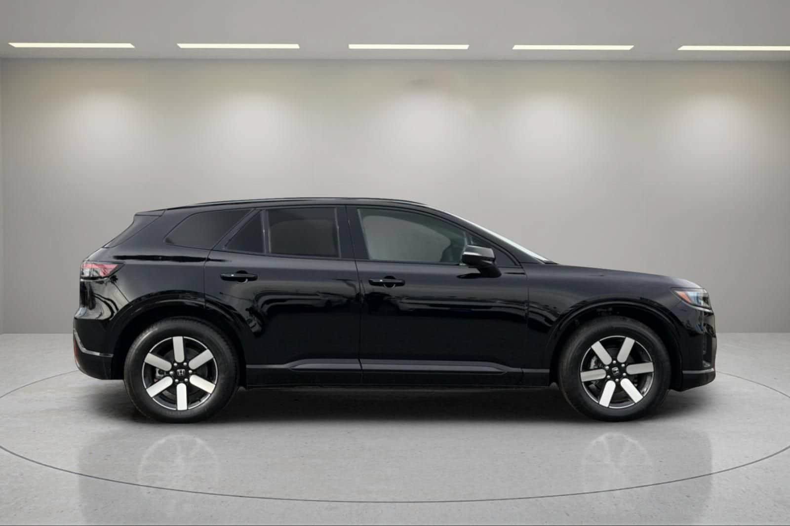 New 2026 Honda Prologue Touring image 2