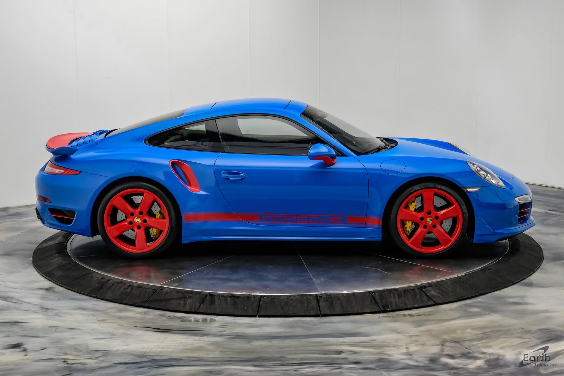 Used 2016 Porsche 911 Turbo S AWD/4WD image 26