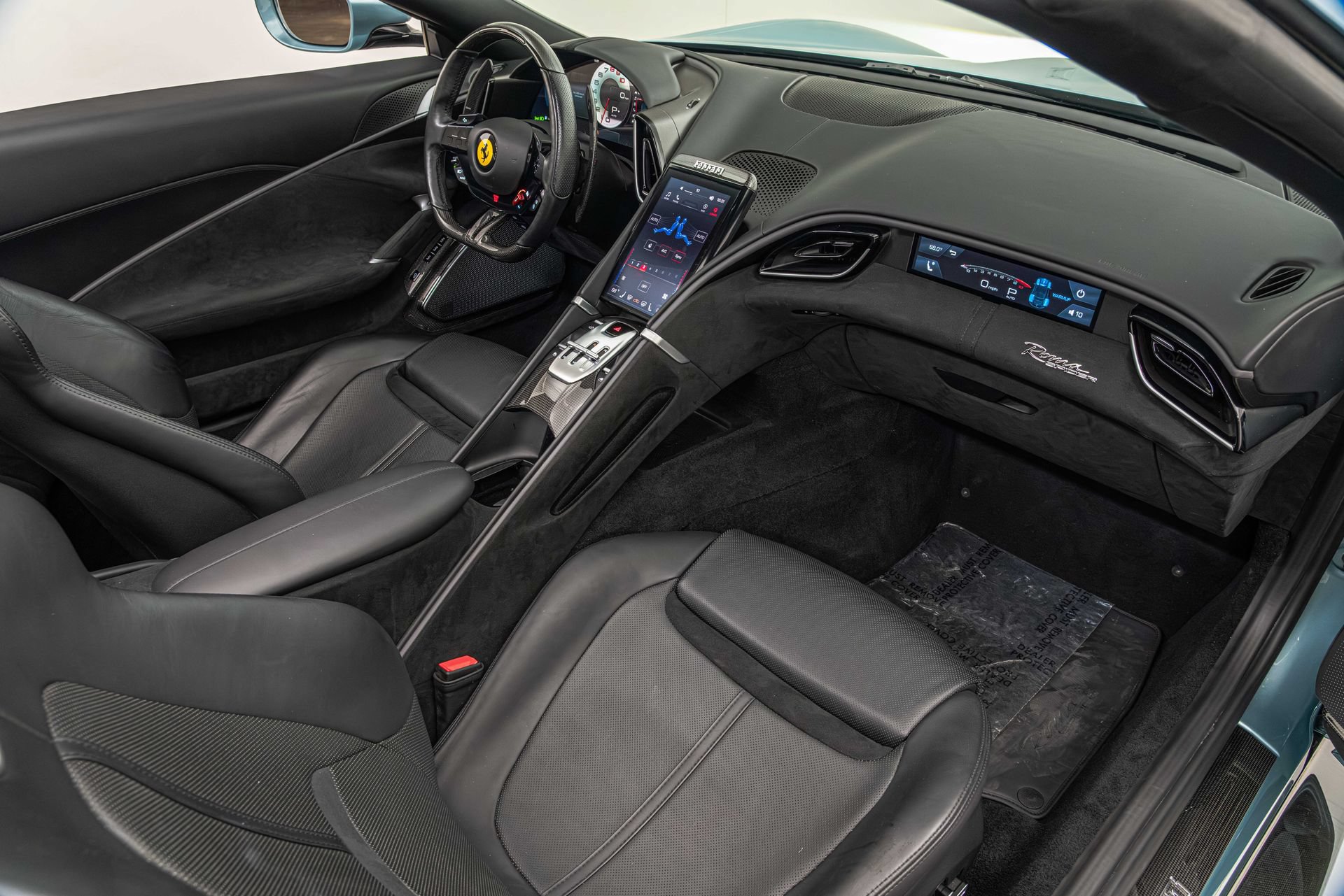 Certified 2024 Ferrari Roma Spider RWD image 31