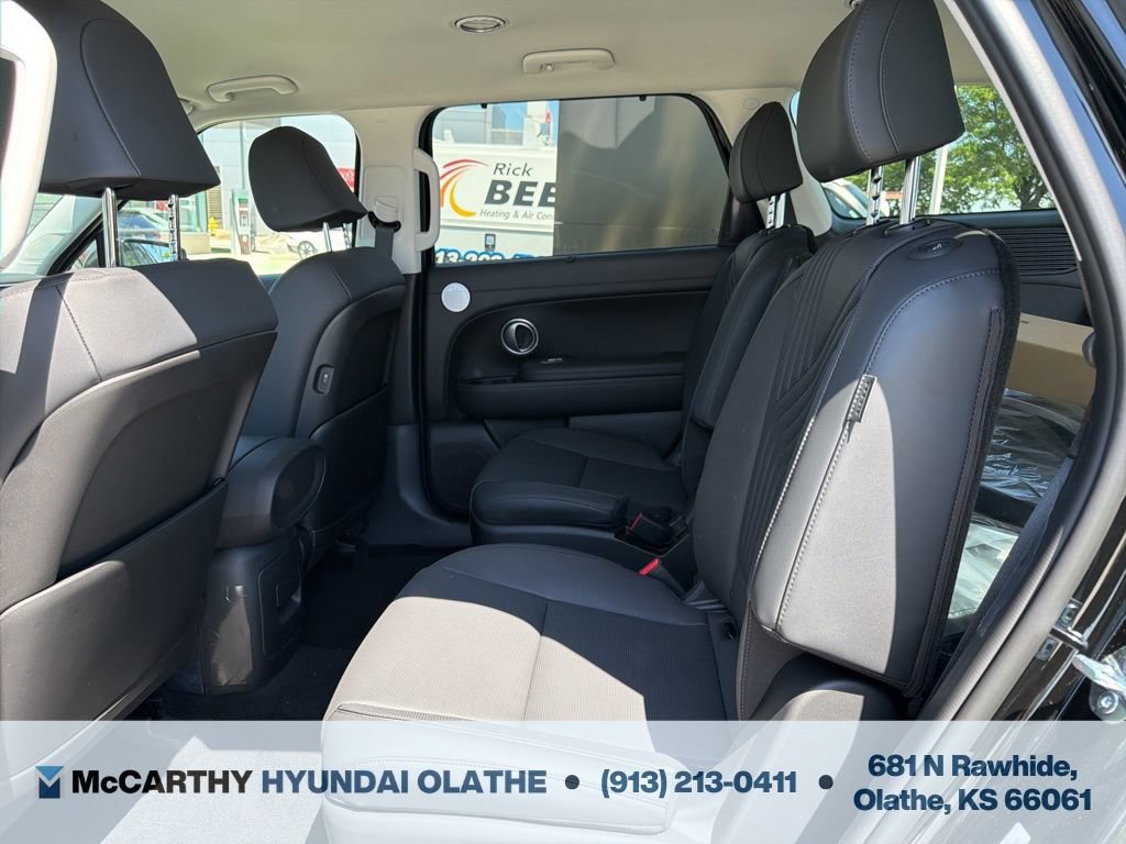 Used 2026 Hyundai Palisade SEL FWD image 5