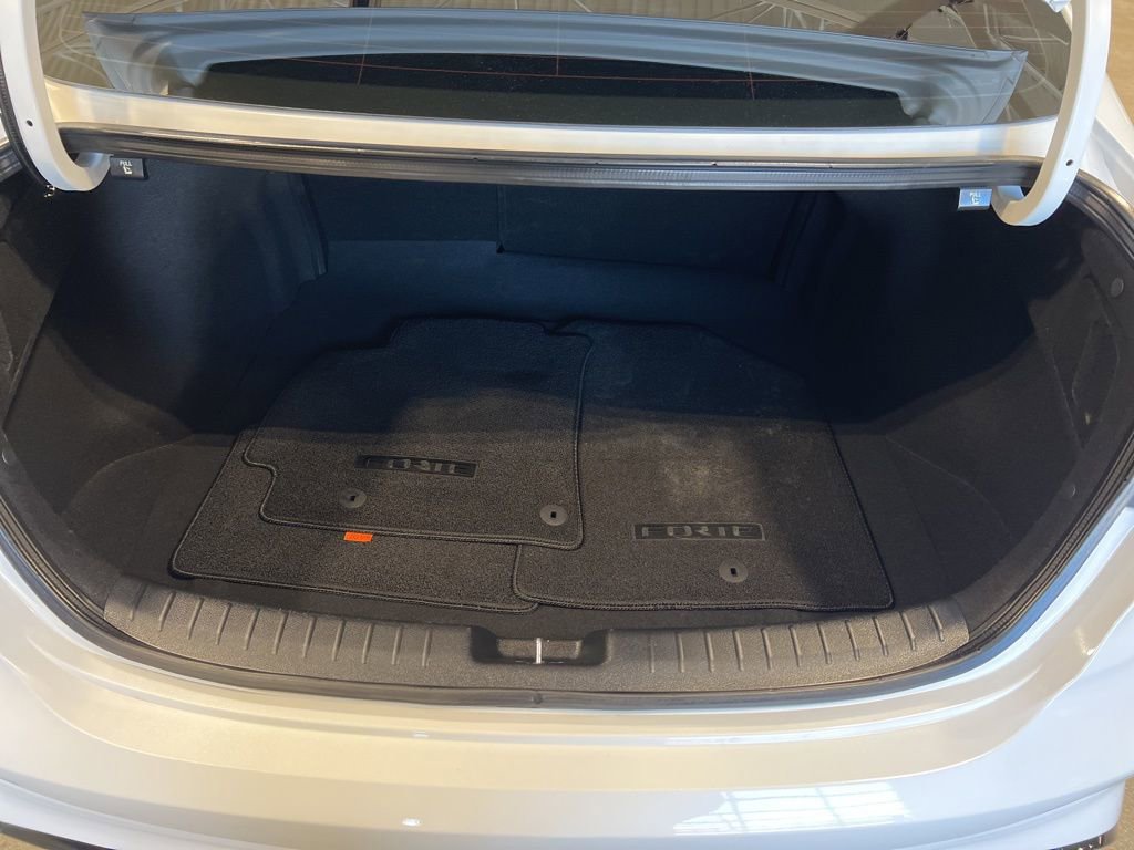 Certified 2024 Kia Forte GT-Line w/ GT-Line Premium Package image 13