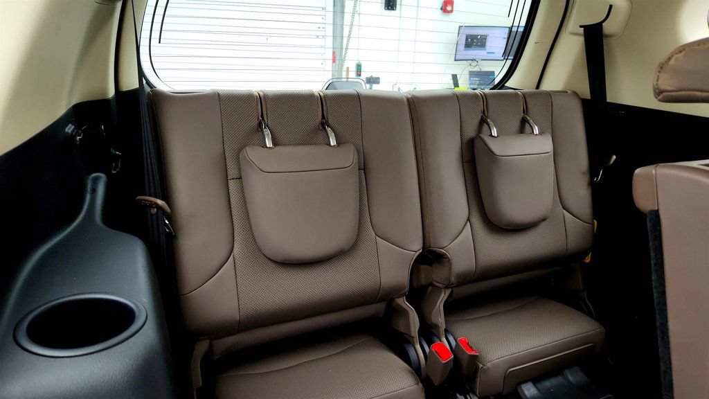 Used 2020 Lexus GX 460 Premium w/ Premium Package AWD/4WD image 23