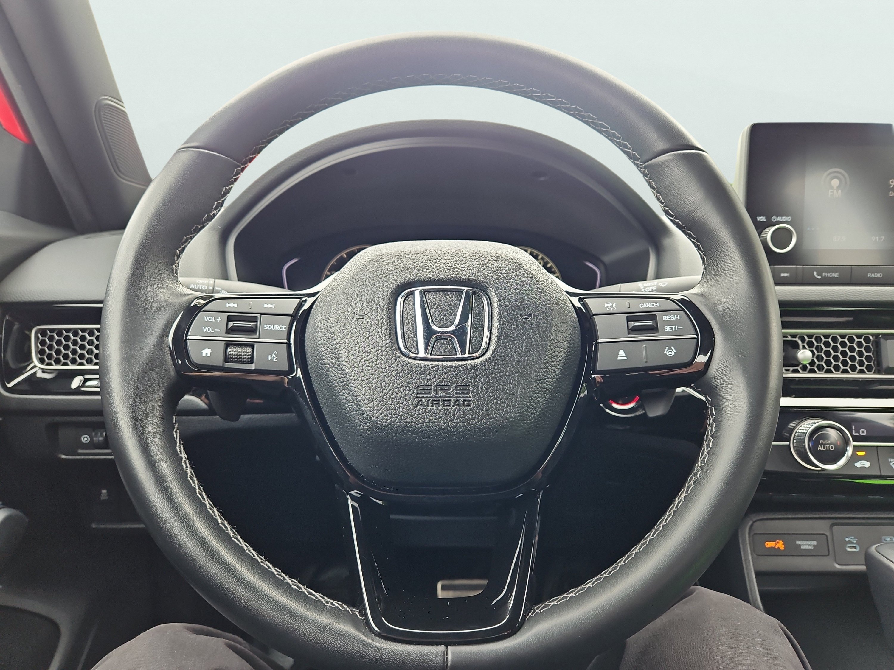 Certified 2025 Honda Civic Sport image 18