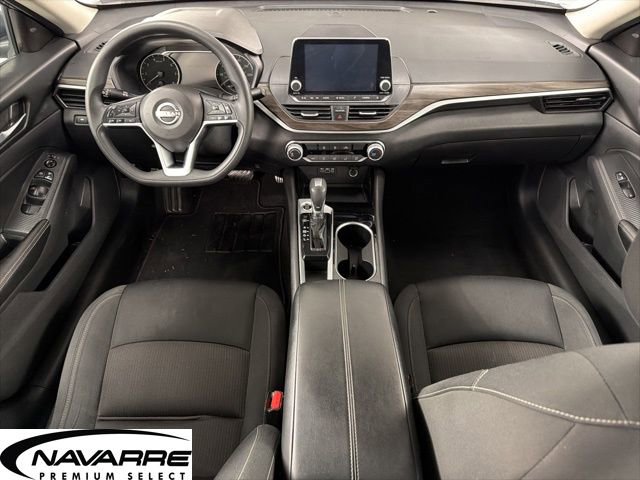 Used 2024 Nissan Altima 2.5 SV image 16