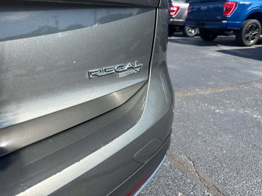 Used 2019 Buick Regal Essence w/ Driver Confidence Package I AWD/4WD image 11