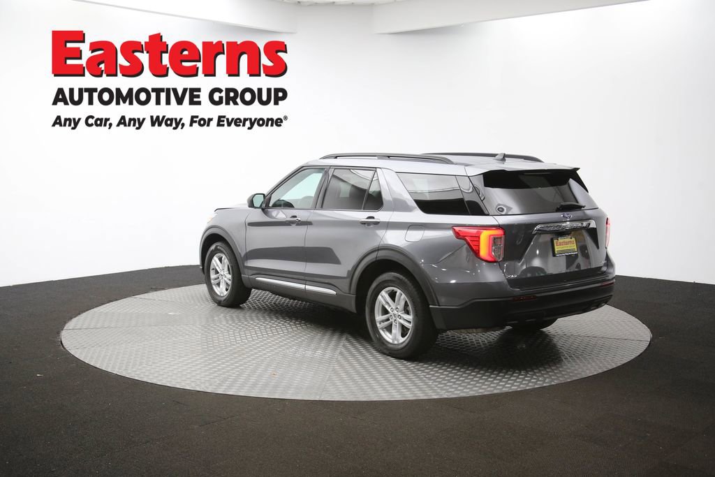 Used 2022 Ford Explorer XLT image 63