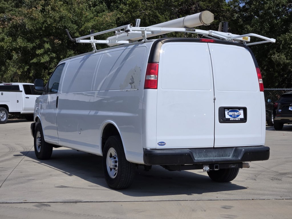 Used 2020 Chevrolet Express 2500 Extended w/ Driver Convenience Package RWD image 5