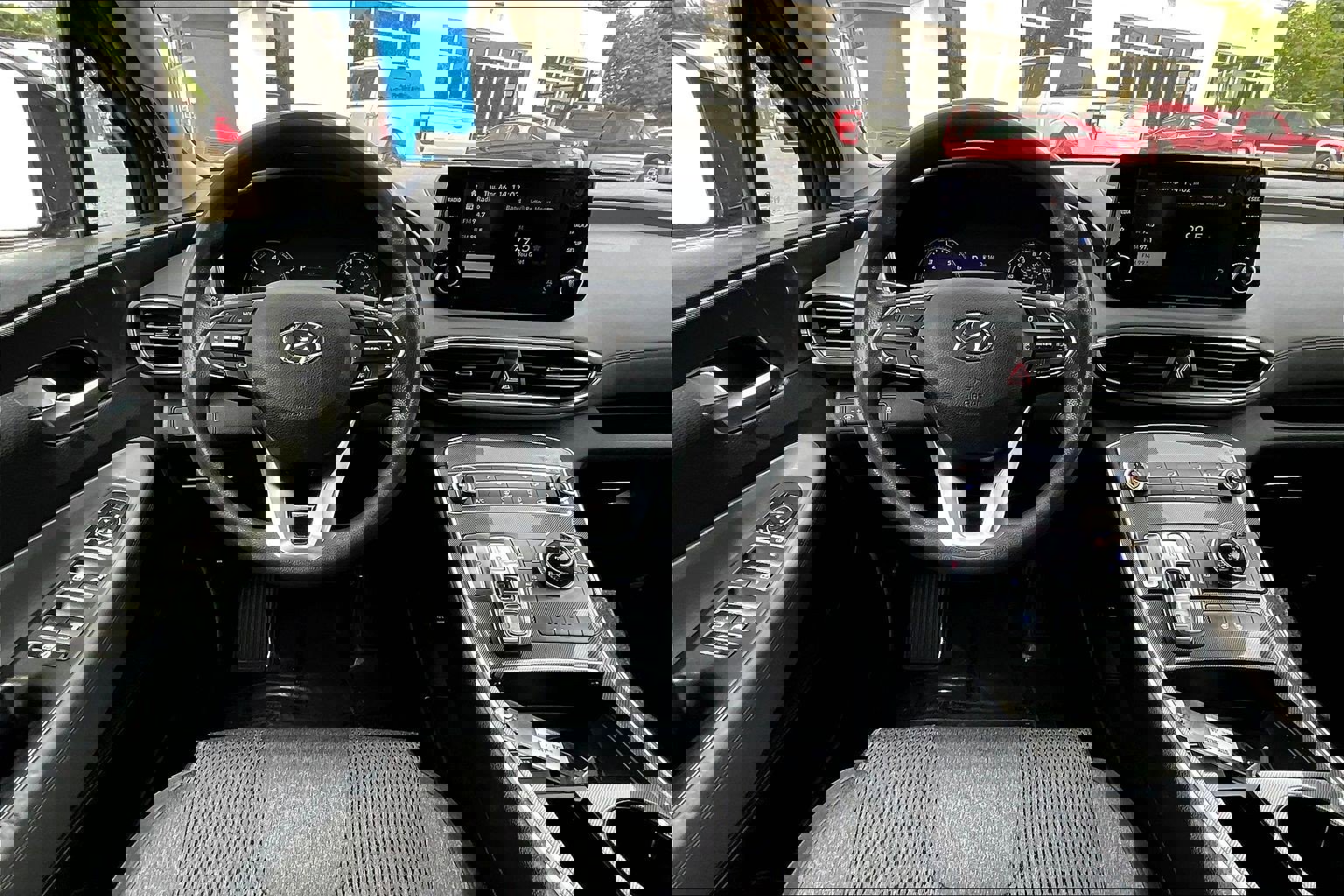 Used 2022 Hyundai Santa Fe SEL image 5