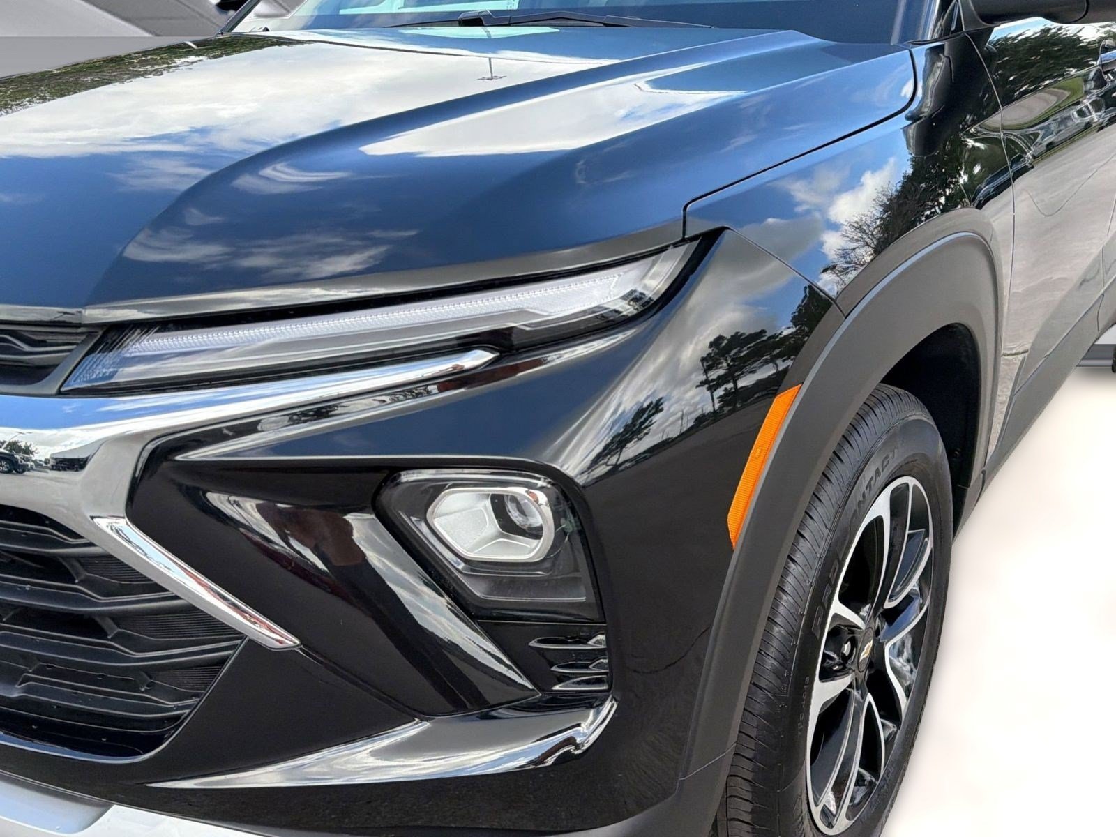 Certified 2026 Chevrolet TrailBlazer LT w/ Convenience Package FWD image 10