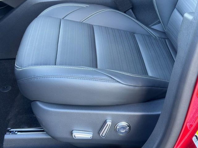 New 2025 Lincoln Nautilus Reserve image 22